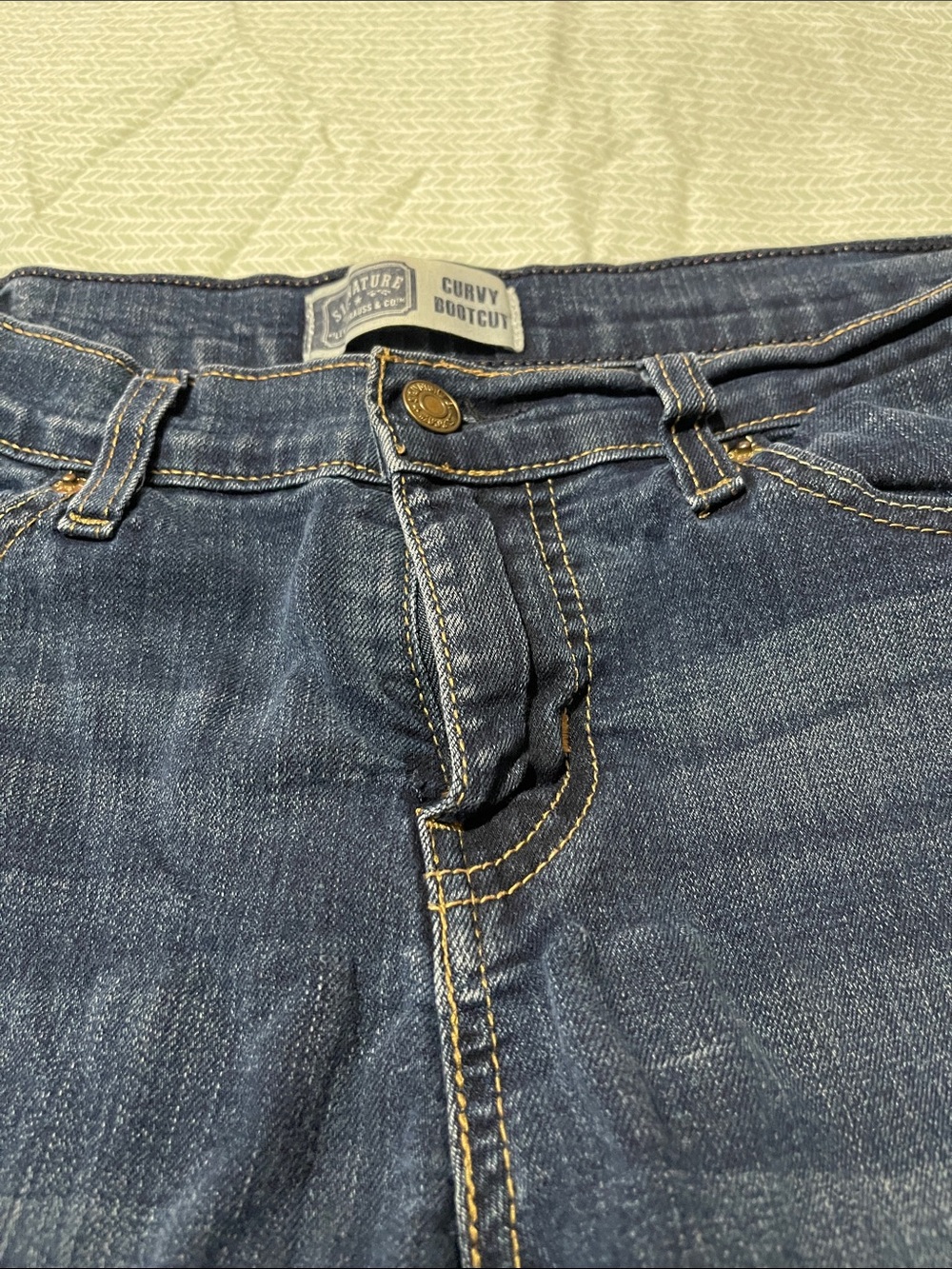 Signature by Levi Strauss Women's Boot Cut Jeans in Dark Blue Denim